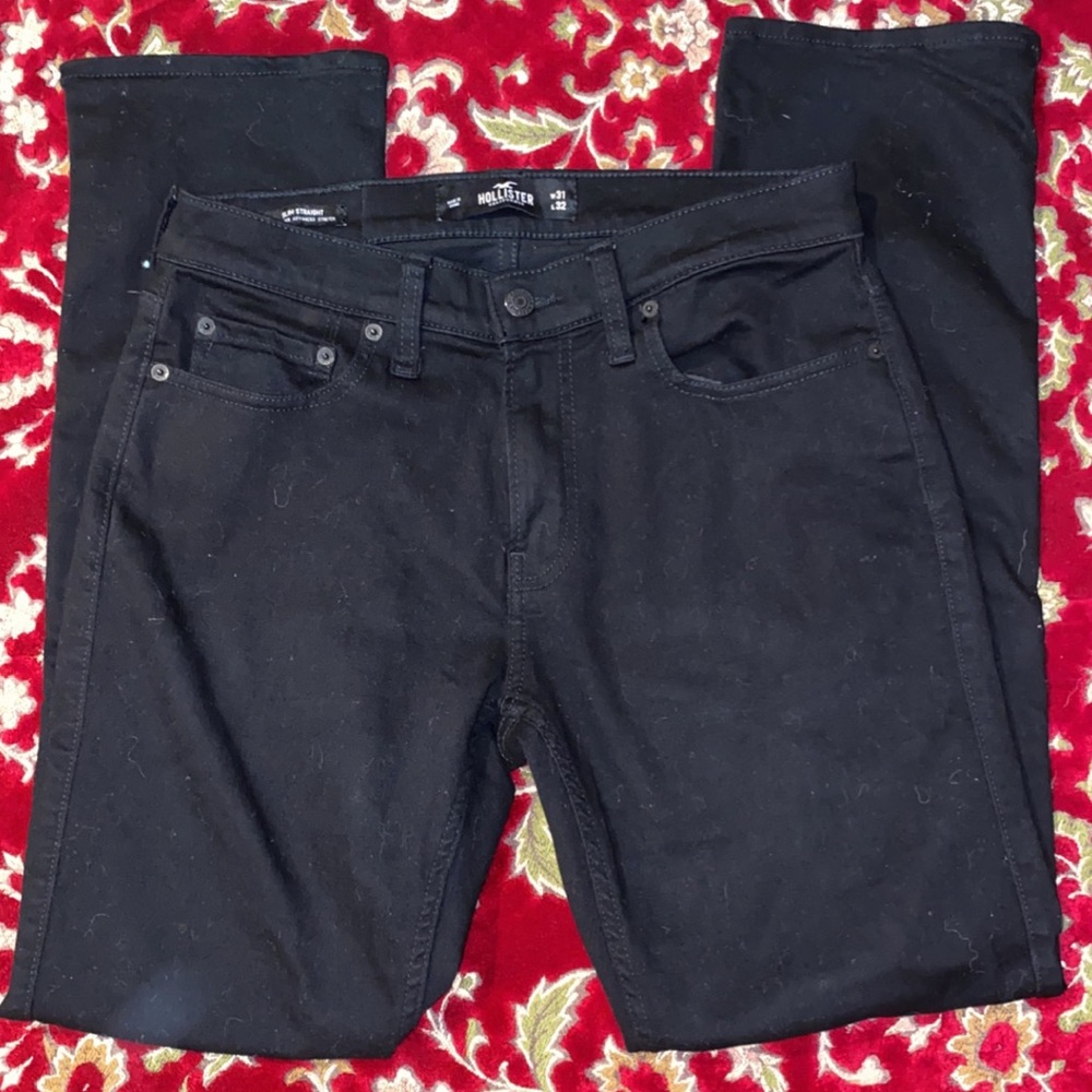 NEW - Men Hollister Black Jeans 🚶